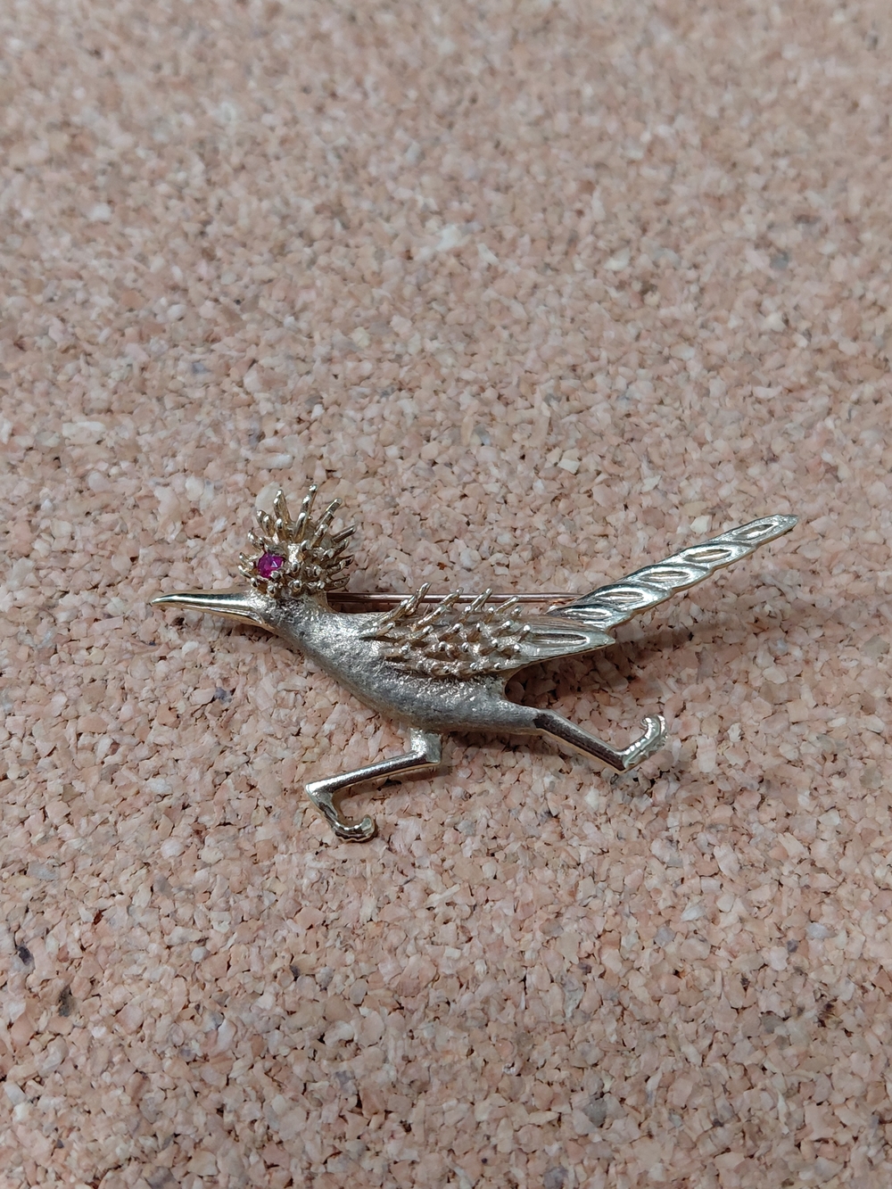 Vintage Road Runner Pin 14k Yellow Gold Ruby
